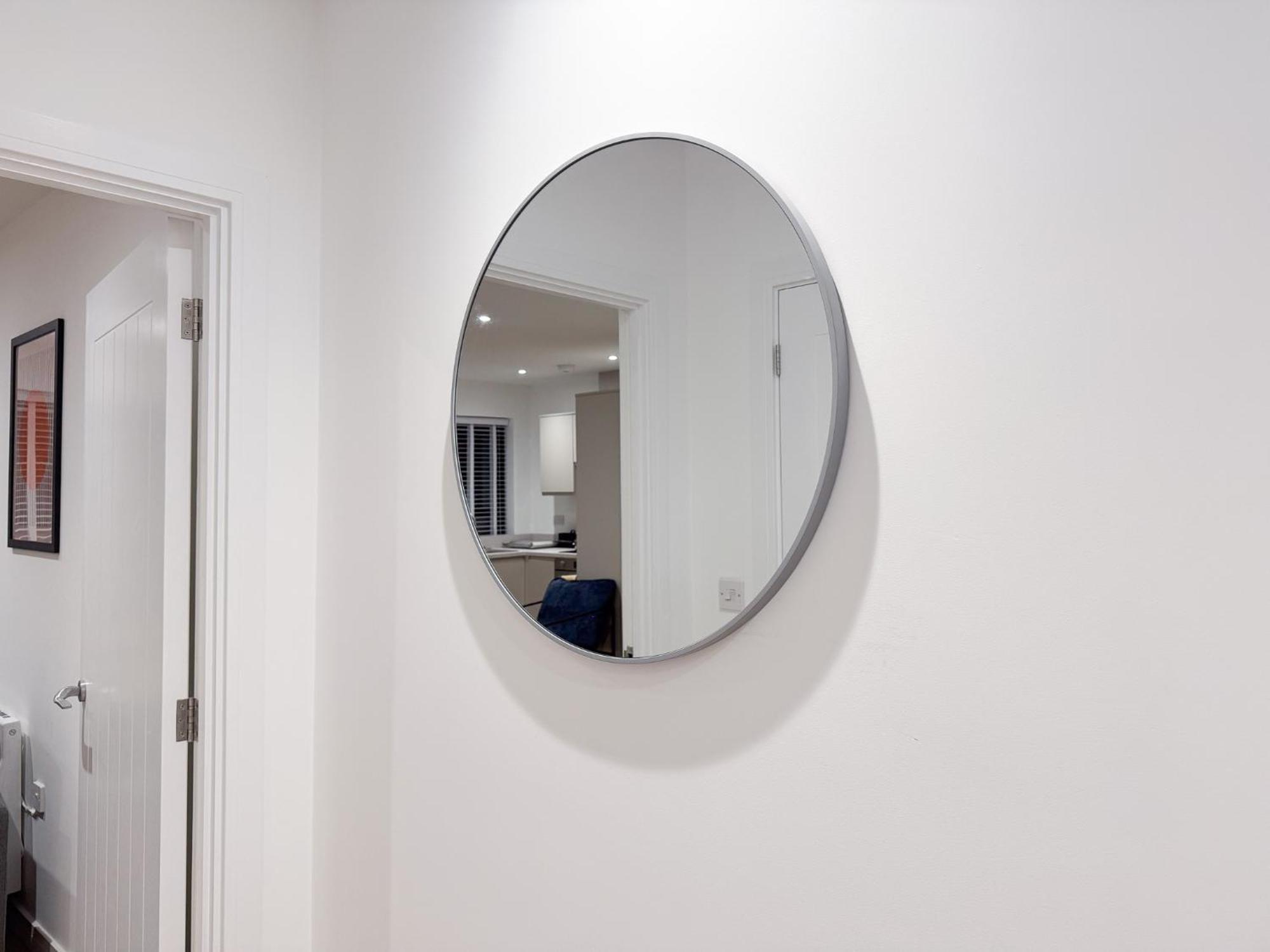 Spacious Modern 1 Bed Apartments In St Neots - Perfect For Contractors & Professionals - Free Parking - Wifi - Fully Equipped Kitchen - Smart Tv Ideal For Work Stays And Long Projects Zewnętrze zdjęcie